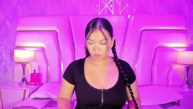 HatsaJones's cam snapshot