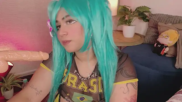 Maya_house's cam snapshot