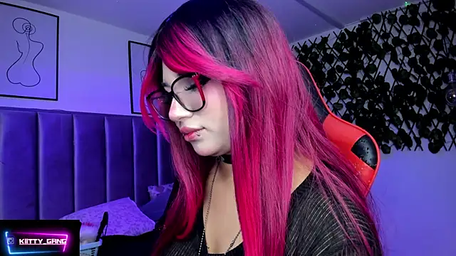 Kitty_Gang's cam snapshot