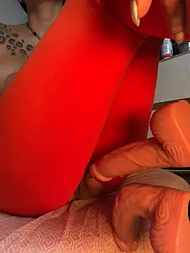 HotAlana_'s cam snapshot