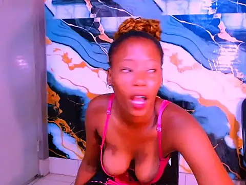 ebonypretty4u69's cam snapshot