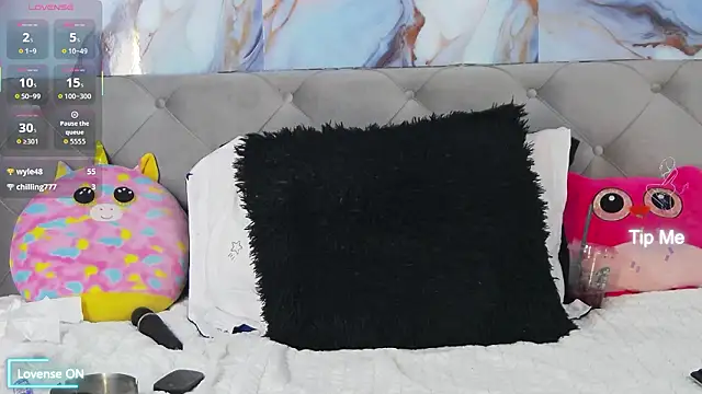 luluubloomm live sex cam