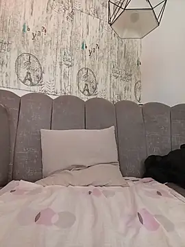 IsisBlake live sex cam