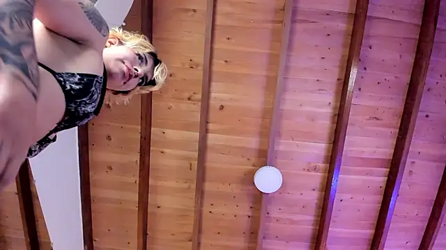 SamyShark's cam snapshot