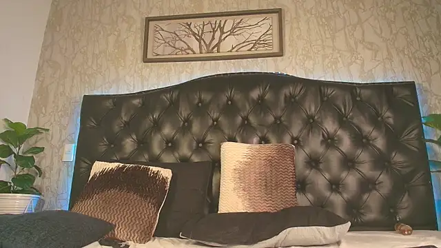 MattDevon's cam snapshot