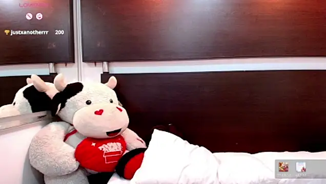 Marii_18's cam snapshot