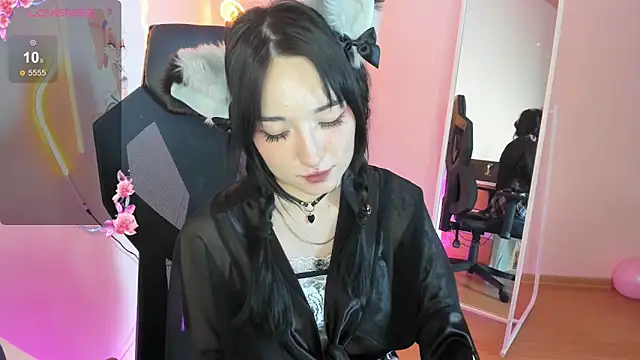 AliceeinWonderlanddd's cam snapshot