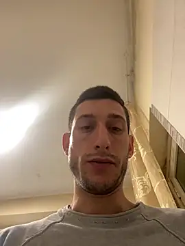 Gionnytav live sex cam