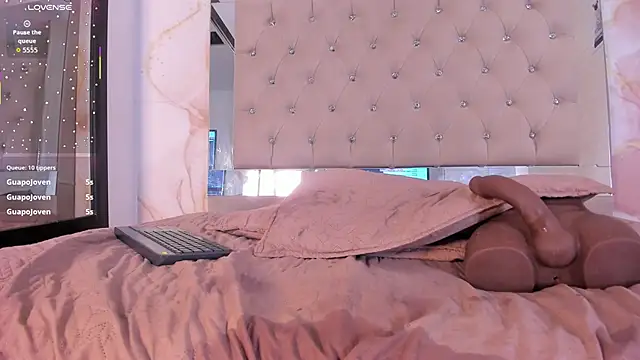 Luna_Tylor live sex cam