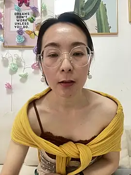 you-005 live sex cam