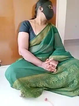 tamilammu1431 live sex cam