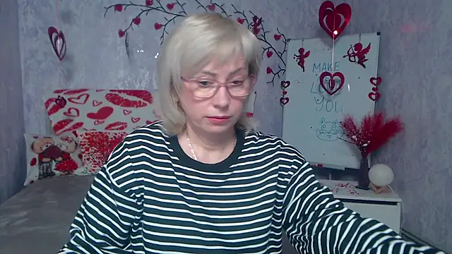 LaurenWishy's cam snapshot