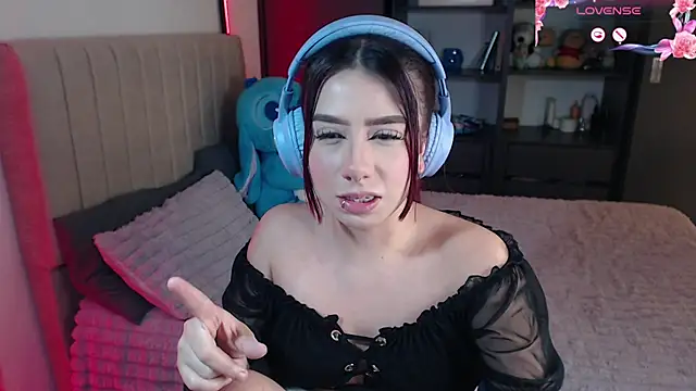 Your_rosalie's cam snapshot