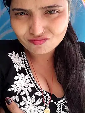 Hot-Pooja25 live sex cam