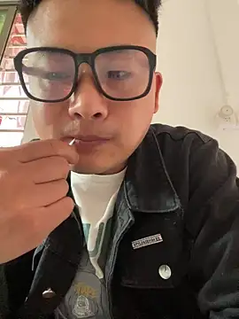 lixiaoshuai8 live sex cam