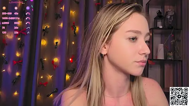 Monica_Reid's cam snapshot