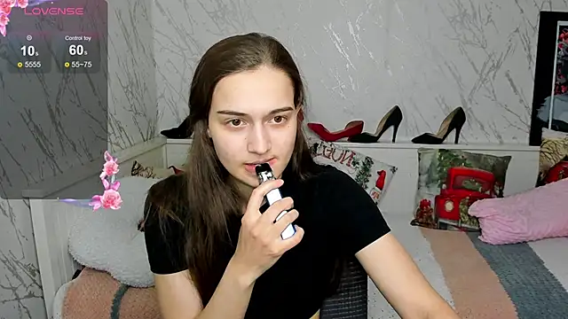 Alisa__Hall's cam snapshot