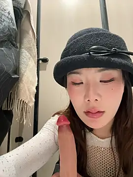 ChuChu1991 live sex cam