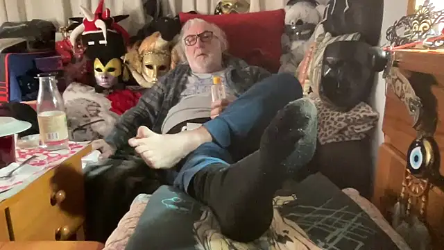 EroticVenetian live sex cam