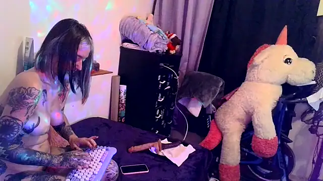 BlueStoneX's cam snapshot