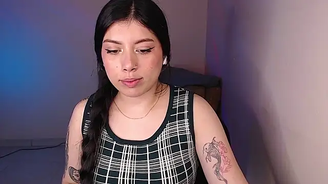 iam_emy's cam snapshot