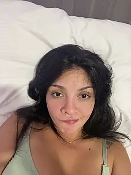 Danielaeliana's cam snapshot