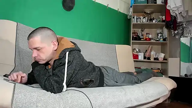 viraglaci18@xh live sex cam