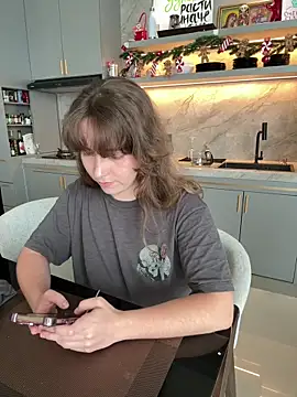 Nura_n_Sarah's cam snapshot