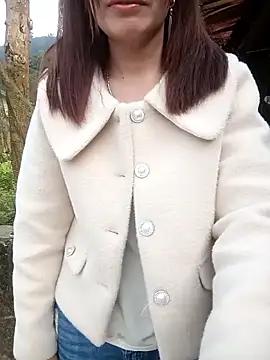 nangmo's cam snapshot