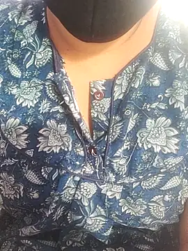 supriyatamil's cam snapshot