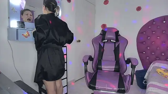 soffy_rosses's cam snapshot