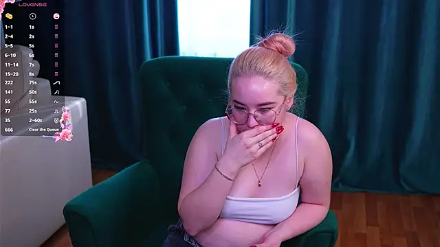 HilmaRavelo's cam snapshot