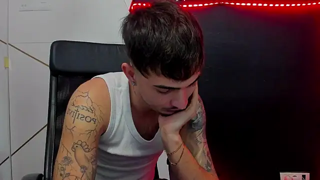 BrandonTate's cam snapshot