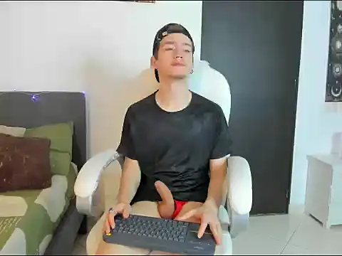 ThiagooJames's cam snapshot