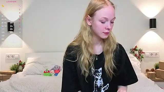 GhisllaineWestler's cam snapshot