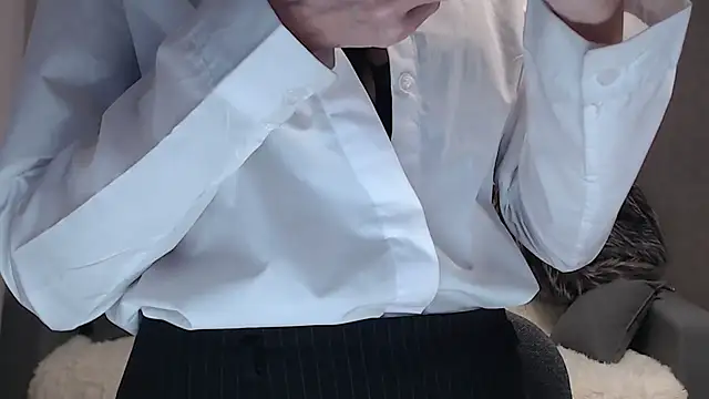 Miss_RedFoxy's cam snapshot