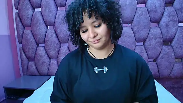 AlaSmith's cam snapshot