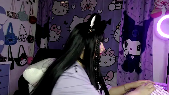 lussyevans24's cam snapshot