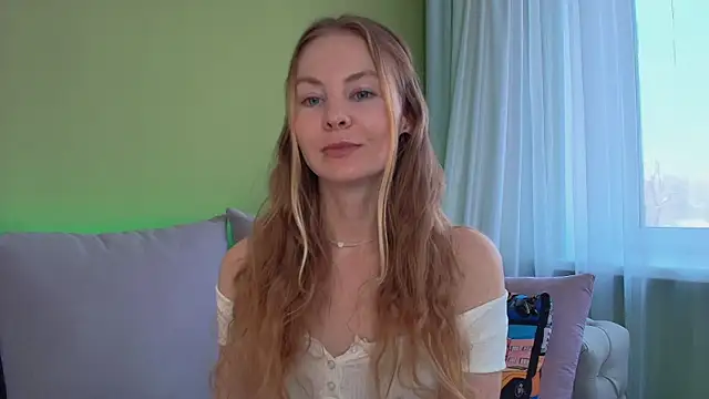 Cuddle_Cat's cam snapshot