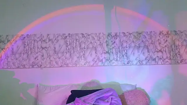 DafneMillers's cam snapshot