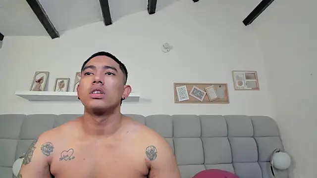 erotic_sins's cam snapshot