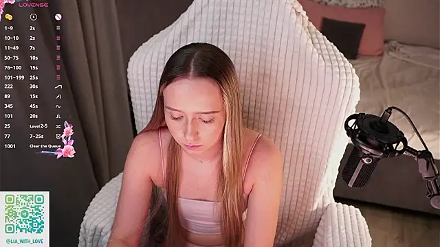 HollisBeckett's cam snapshot