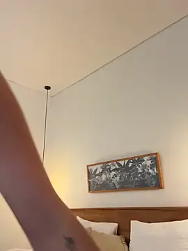 LunaRase's cam snapshot