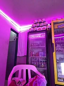 Hot_beauty__'s cam snapshot