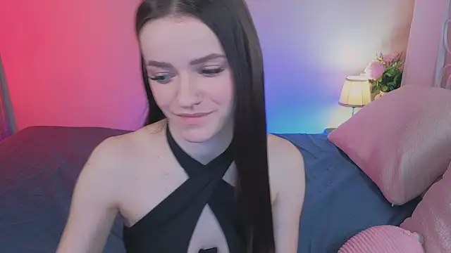 E_l_i_z_e_'s cam snapshot