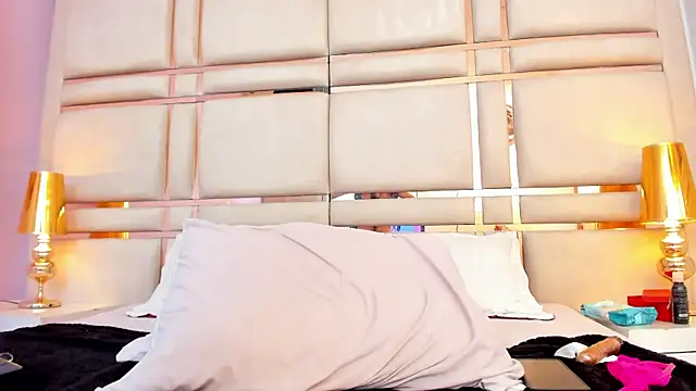 SalomeSaez's cam snapshot