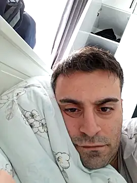 Obstacless live sex cam