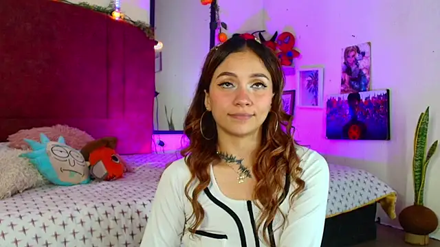 alisson_zafiro_'s cam snapshot