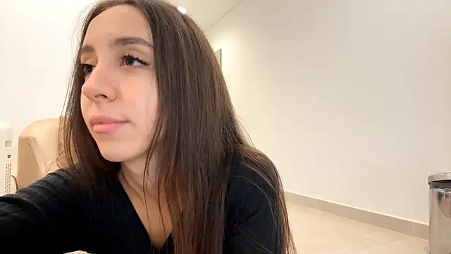 LuellaHalifax's cam snapshot