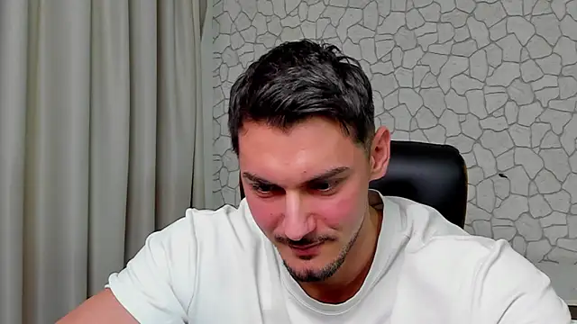 ClintMasters live sex cam